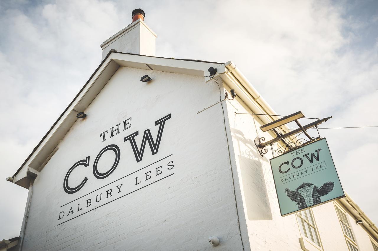 ホテル The Cow Dalbury Dalbury Lees エクステリア 写真